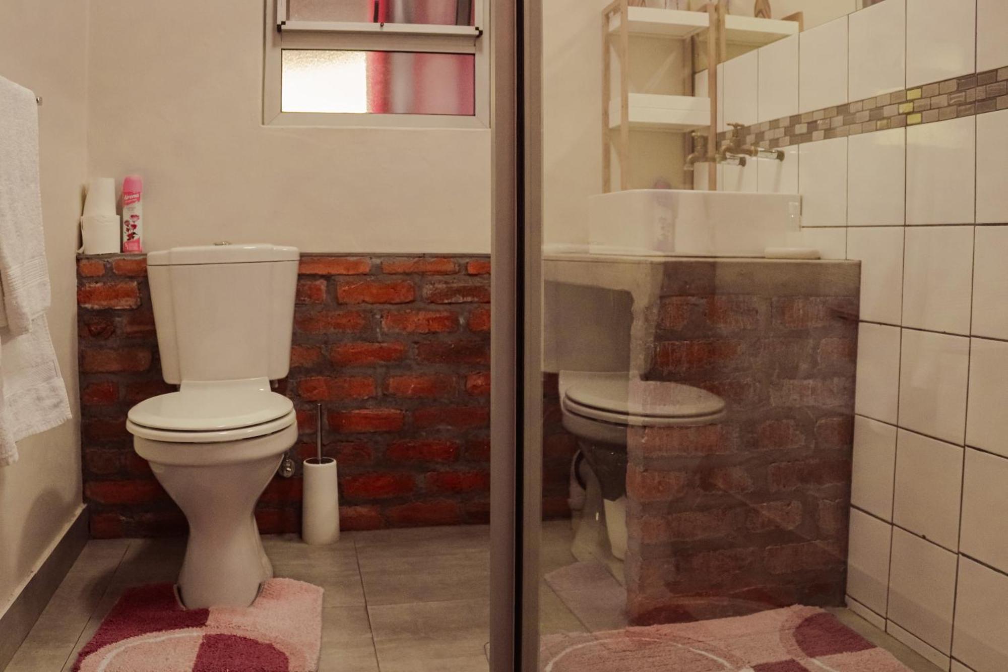 Travel North Guesthouse Цумеб Стая снимка