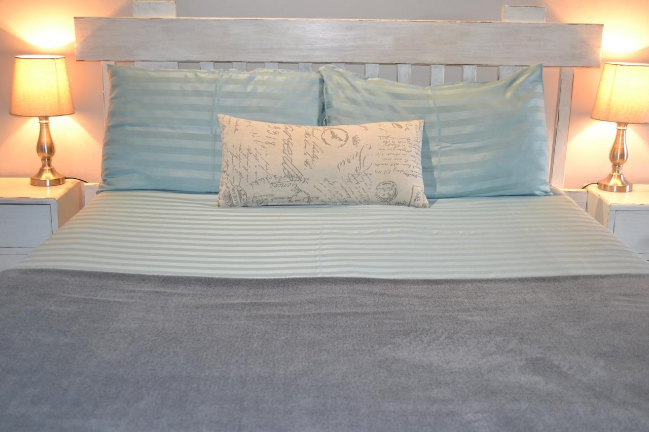 Travel North Guesthouse Цумеб Екстериор снимка